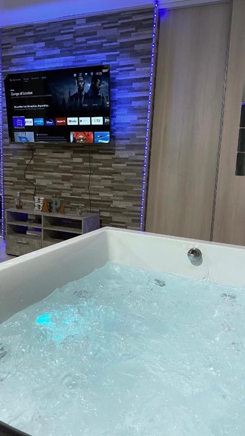 Relax & Chill Apartment Sevran Luaran gambar